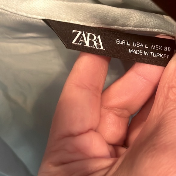 🍈NEW ZARA Top with Rhinestone Buttons - Picture 8 of 15